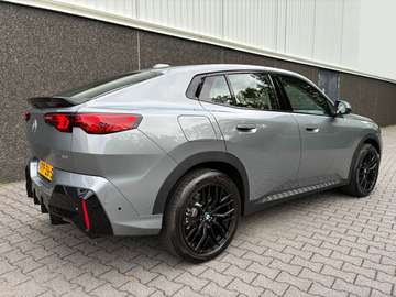 iX2 eDrive20 67kWh