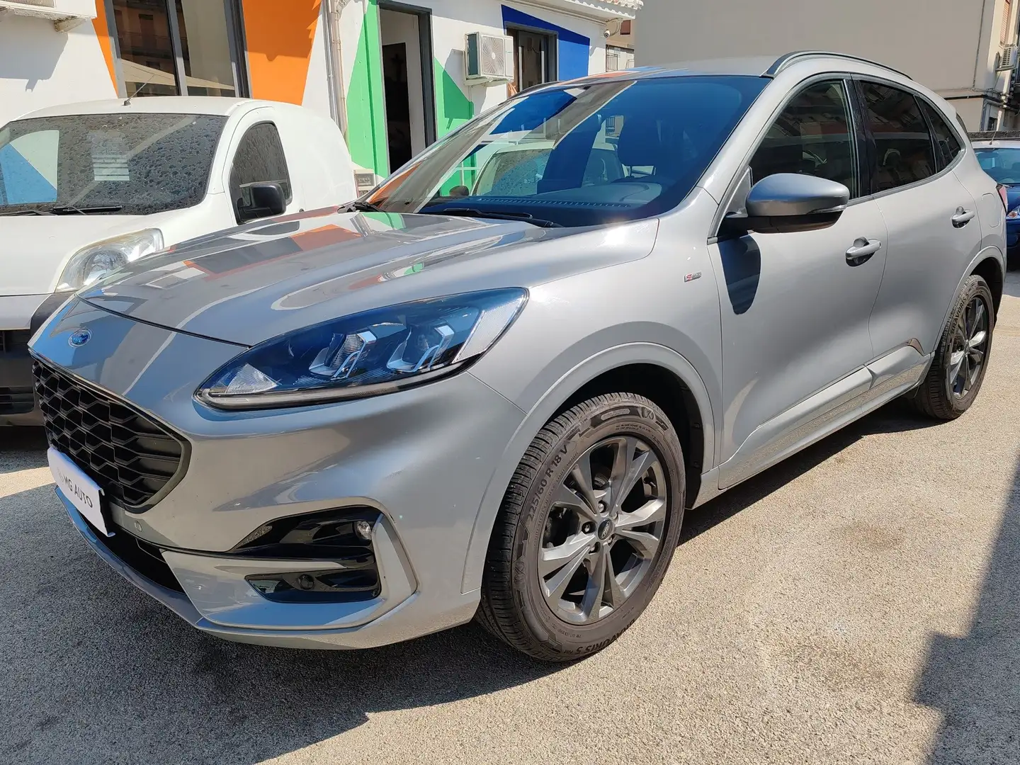 Ford Kuga Kuga AWD 2.0 Tdci190 CVAllestimento ST-Line Grau - 2