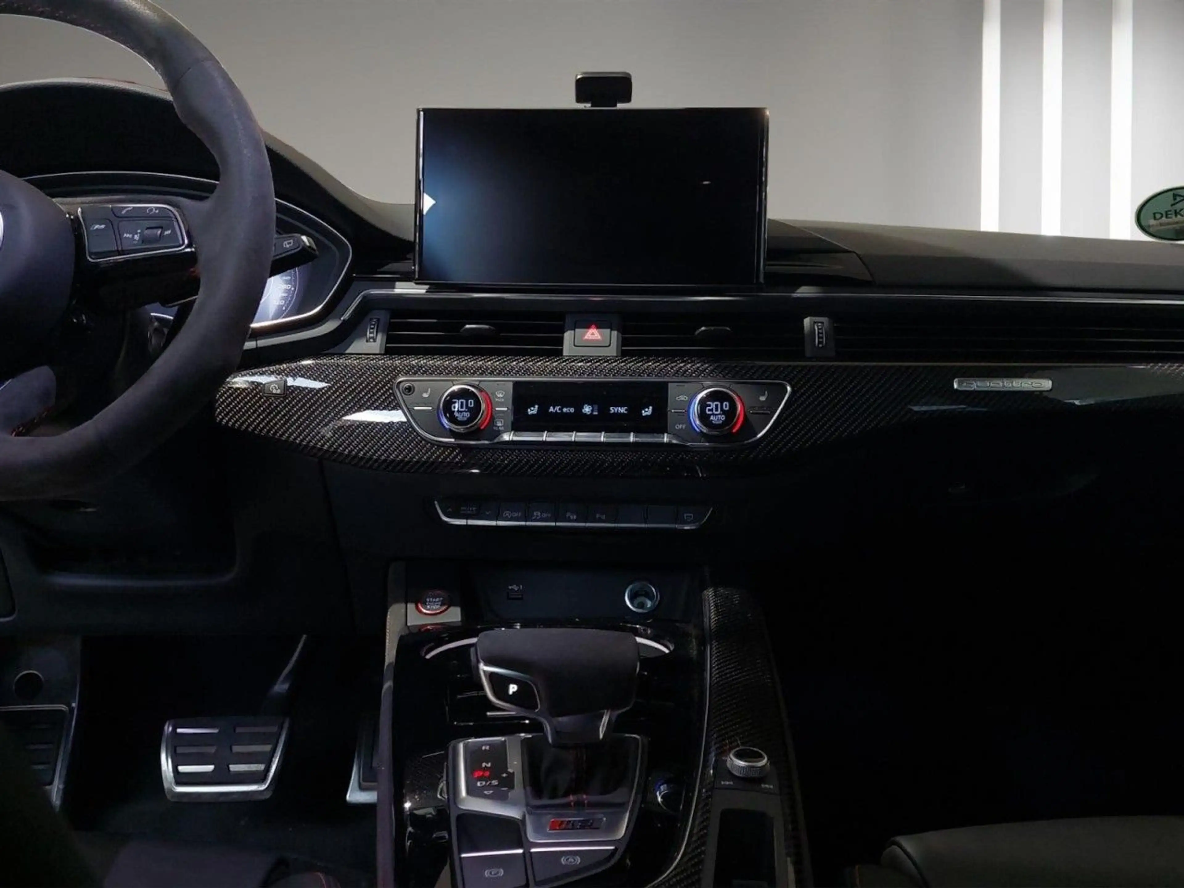 Audi RS4 Avant 2.9 TFSI quattro (EURO 6d) Klima Navi Leder — photo 23