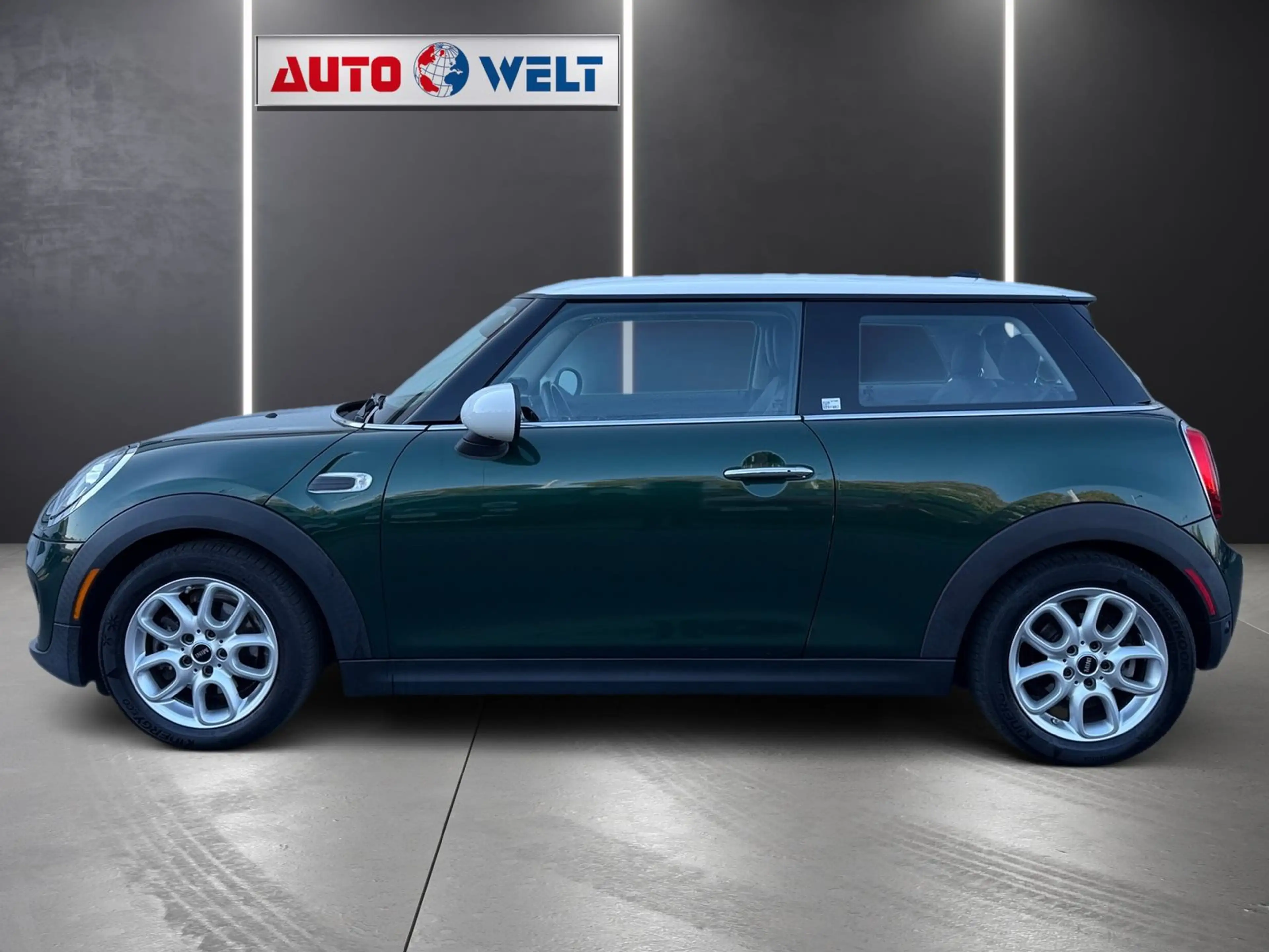 MINI Cooper S Mini 1.6 Cooper S LED Keyless-Go Sitzheizung PDC — photo 6