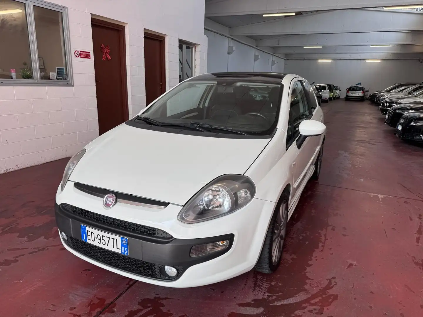 Fiat Punto Evo Punto III 2009 Evo 3p 1.4 m-air Dynamic s Wit - 1