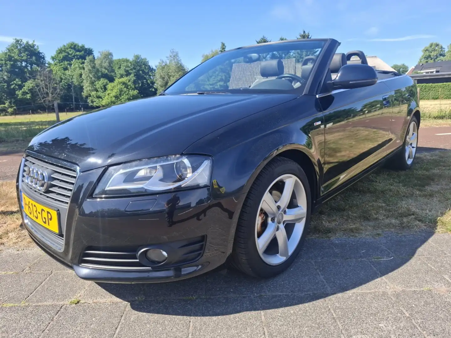 Audi A3 Cabriolet 1.8 TFSI S-edition Nero - 1