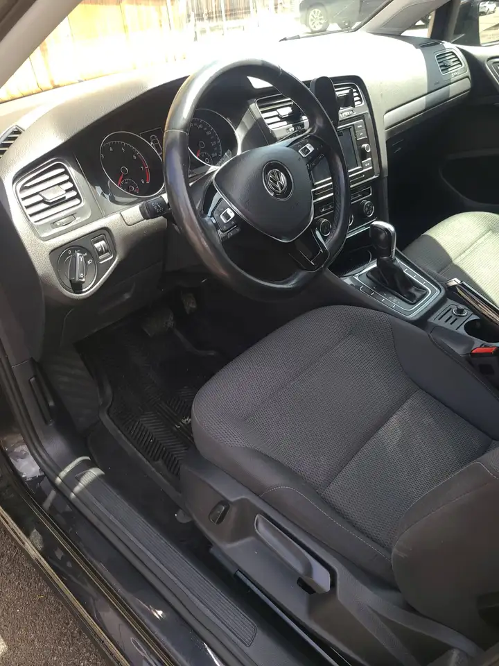 Volkswagen Golf снимка Volkswagen Golf