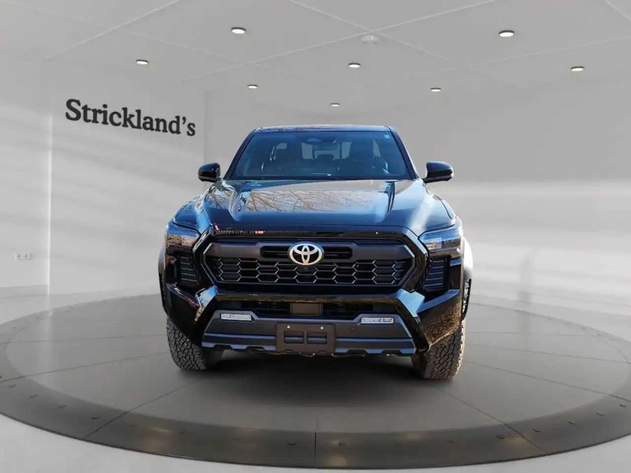 Toyota Tacoma снимка Toyota Tacoma