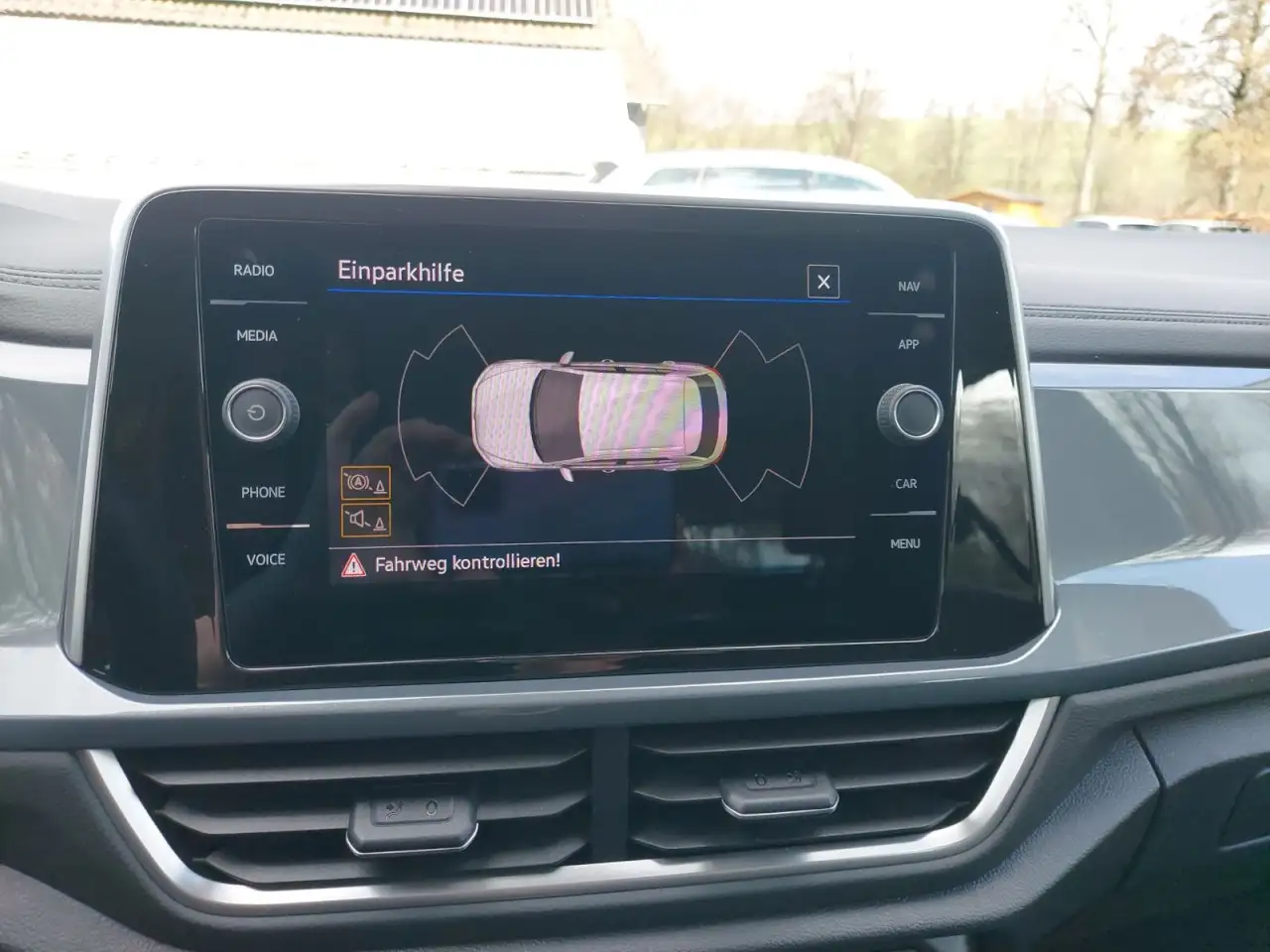 Volkswagen T-Roc 1.5 Stye Apple Car Play LM Felgen 18 PDC Klima 13