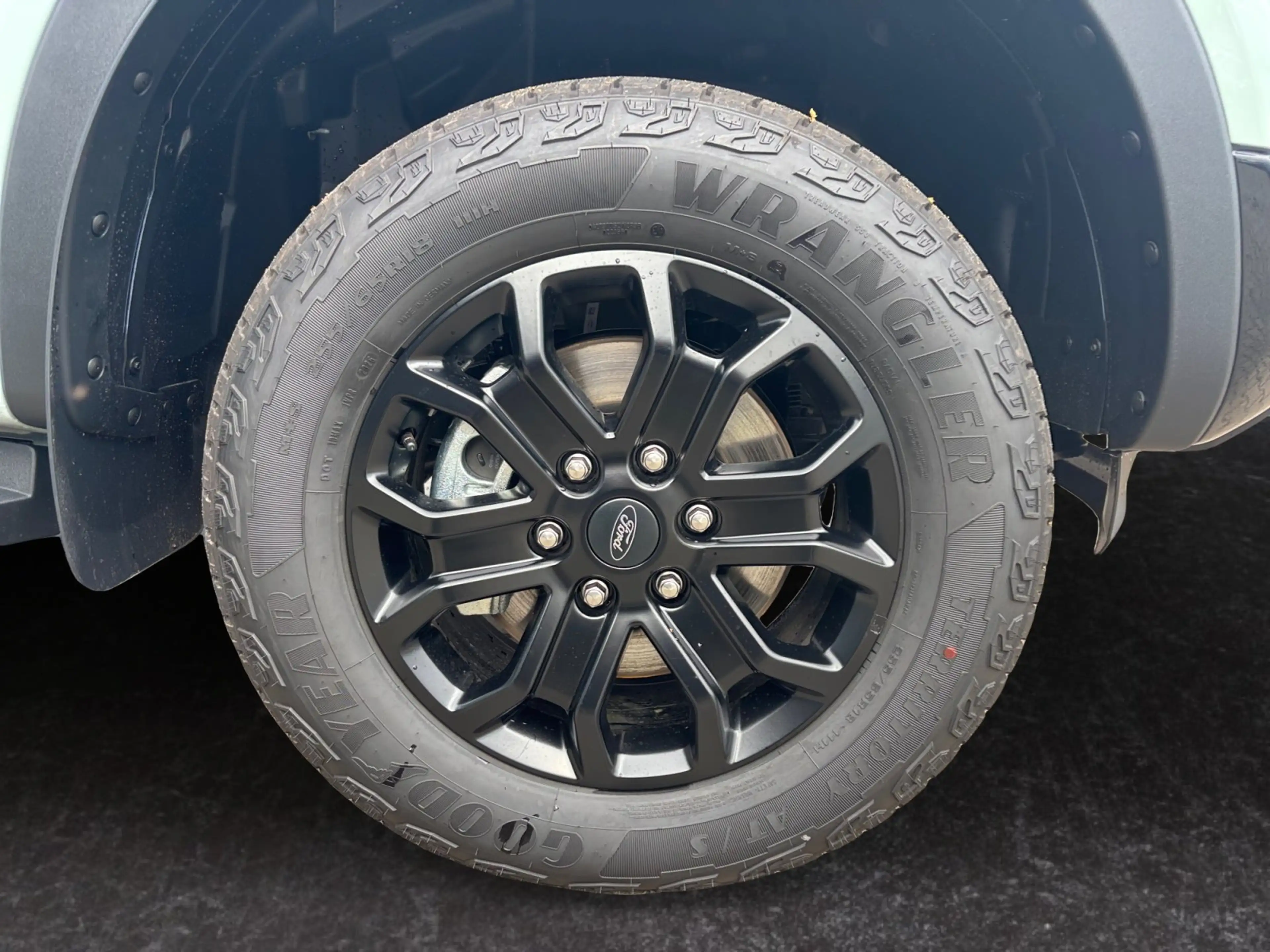 Ford Ranger Limited 3.0 V6 Abstandstempomat — photo 15