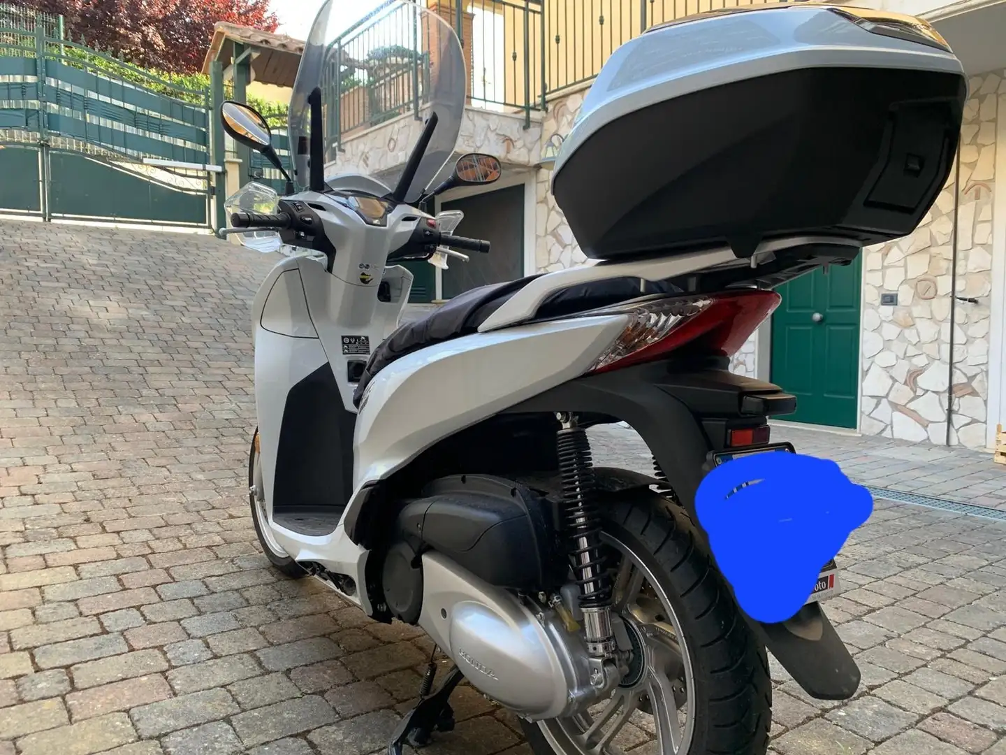 Honda SH 300 Белый - 1