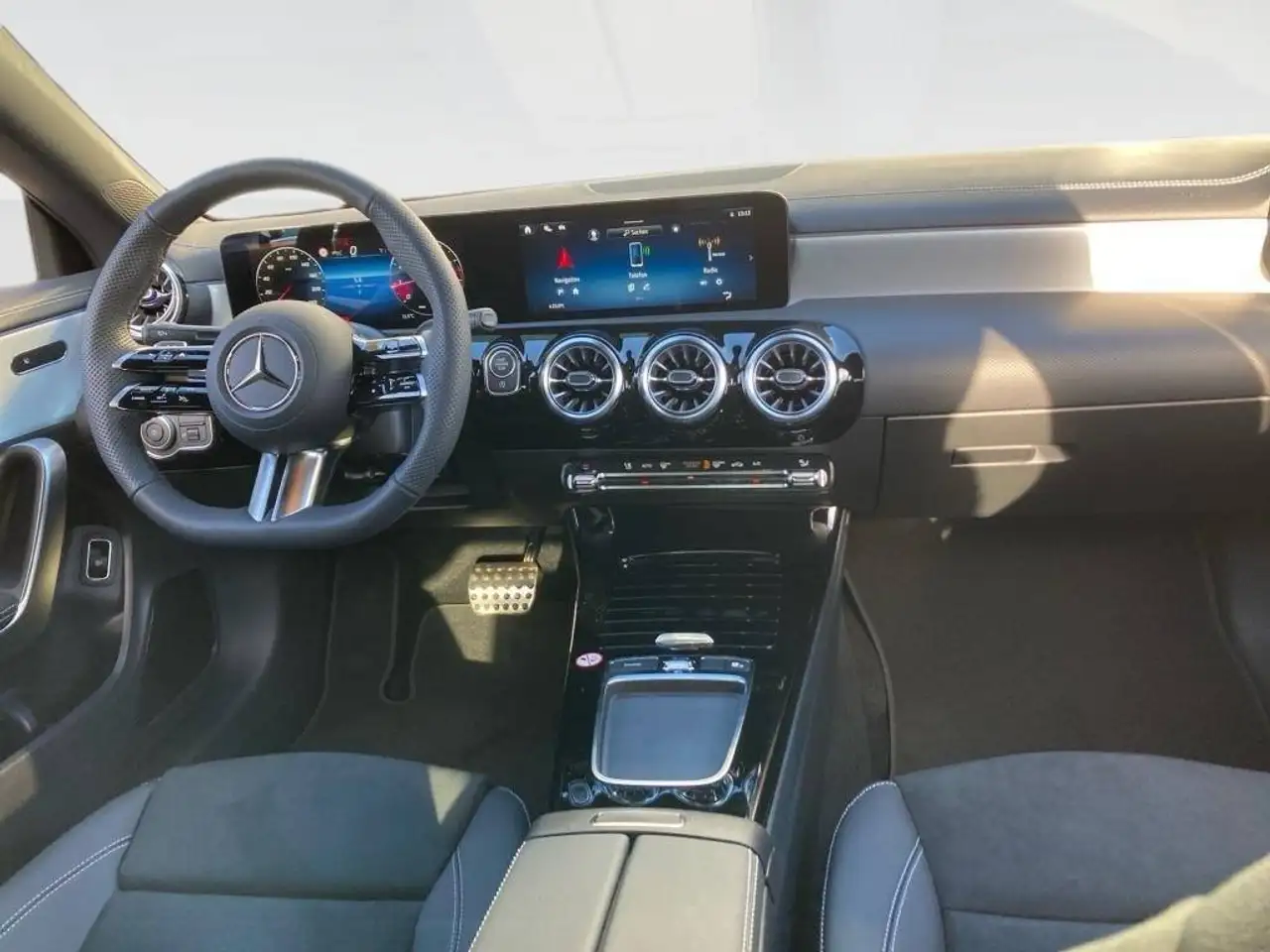 Mercedes-Benz CLA 2026