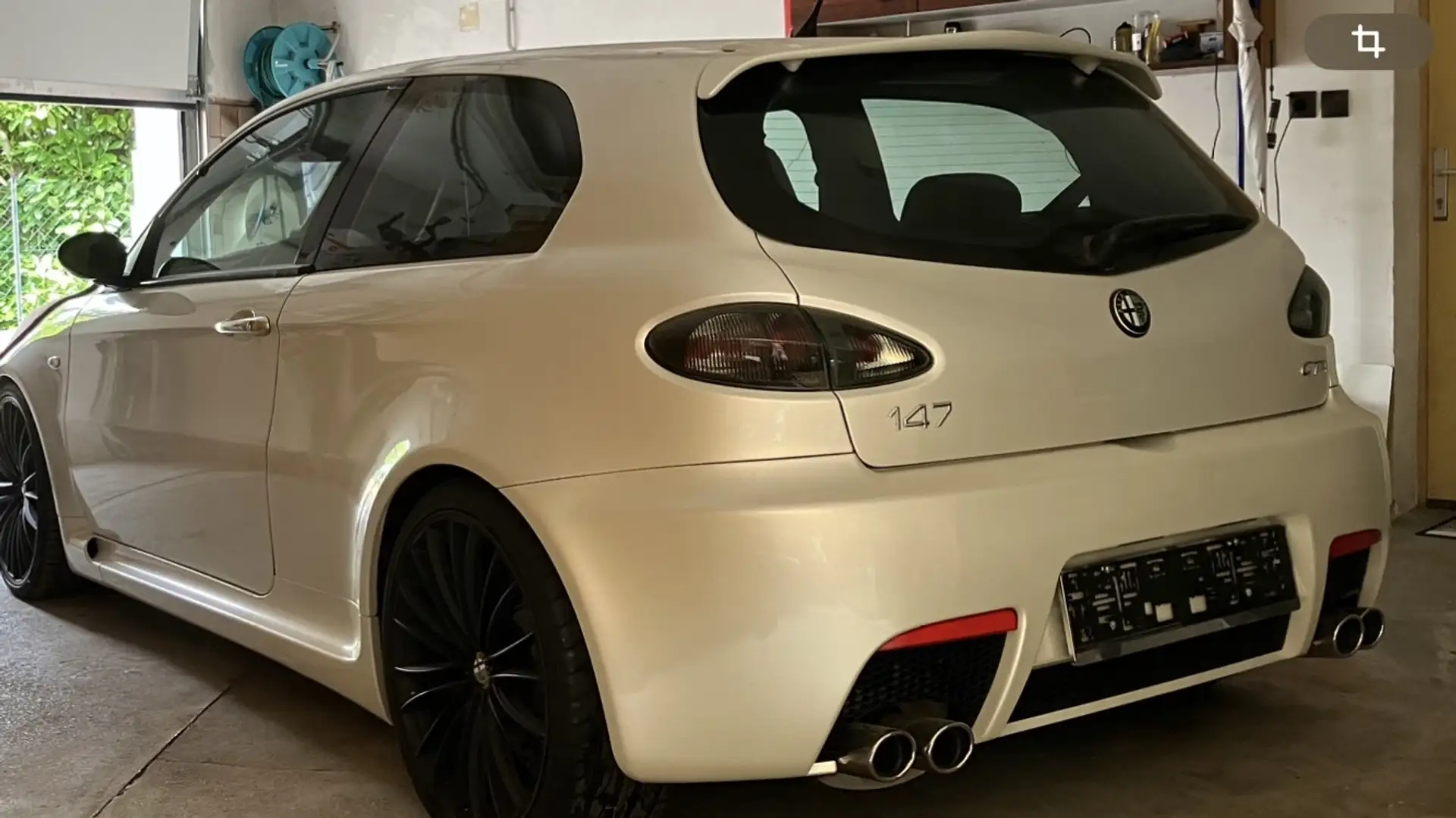 Alfa Romeo 147 3,2 V6 24V GTA - 2