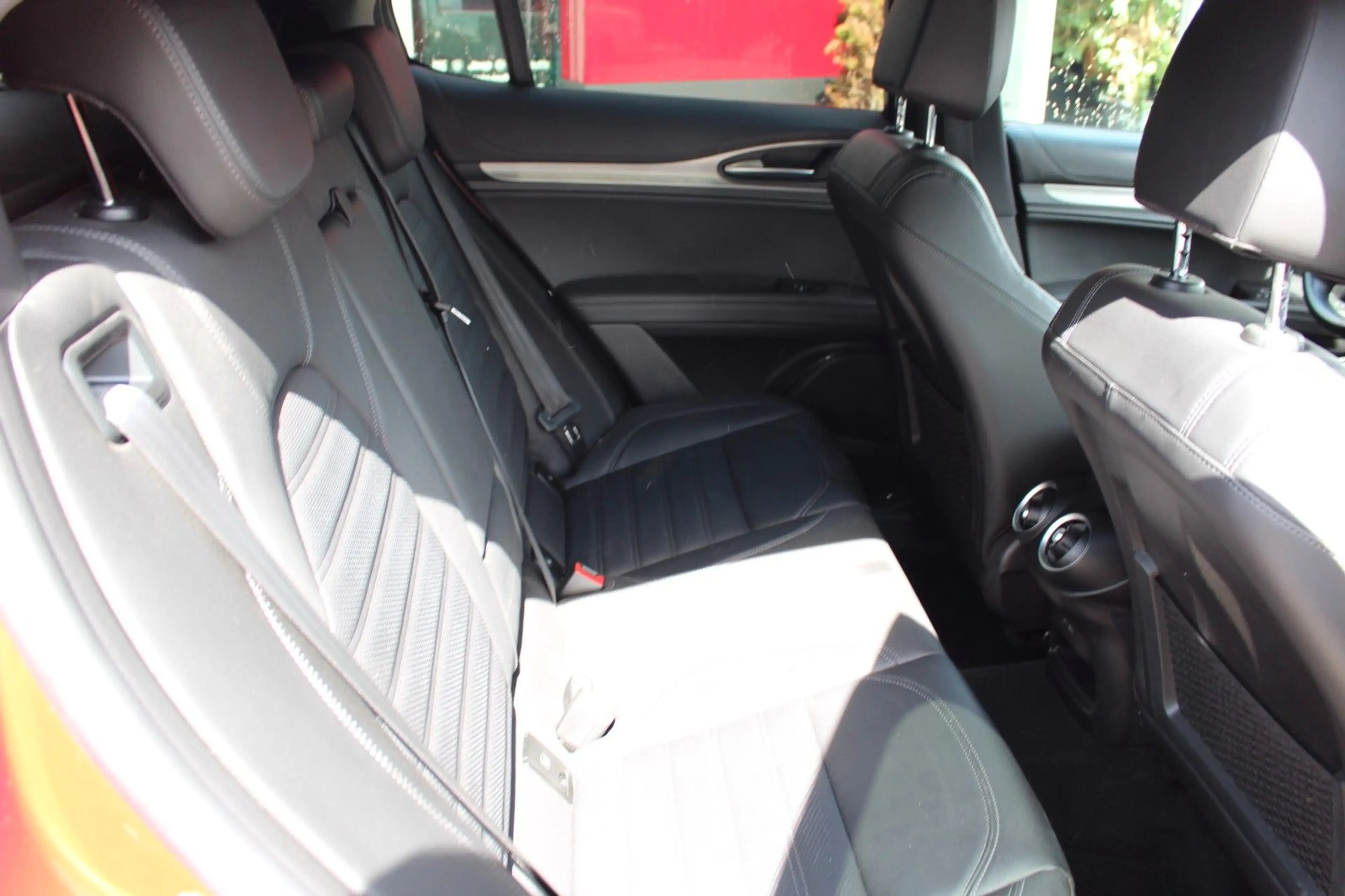 Alfa Romeo Stelvio Veloce Q4 Matrix-LED/Premium-Paket — photo 7
