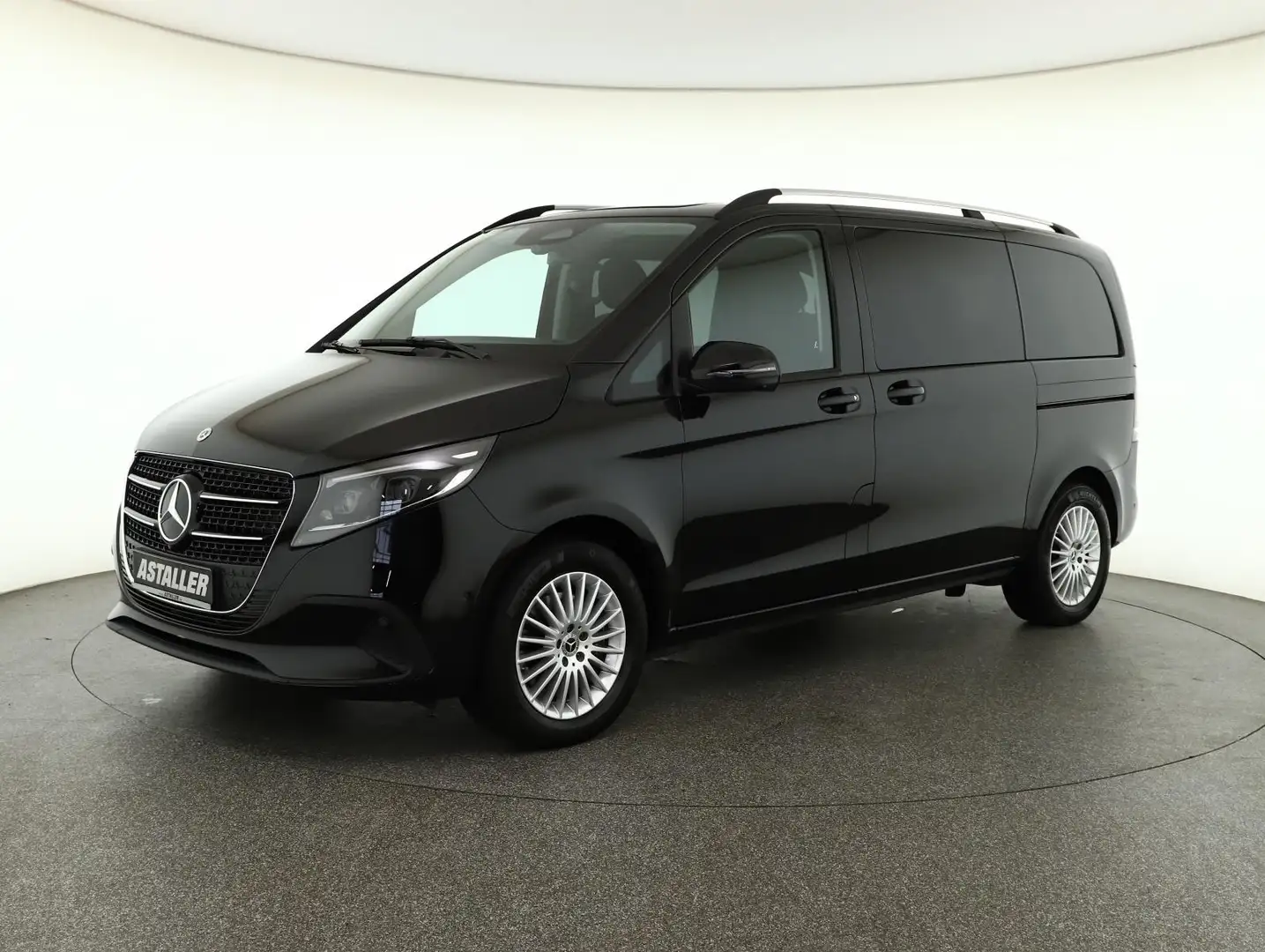 Mercedes-Benz V 250 d STYLE Kompakt L1 MOPF+Distro+8Si+Multibe Schwarz - 2