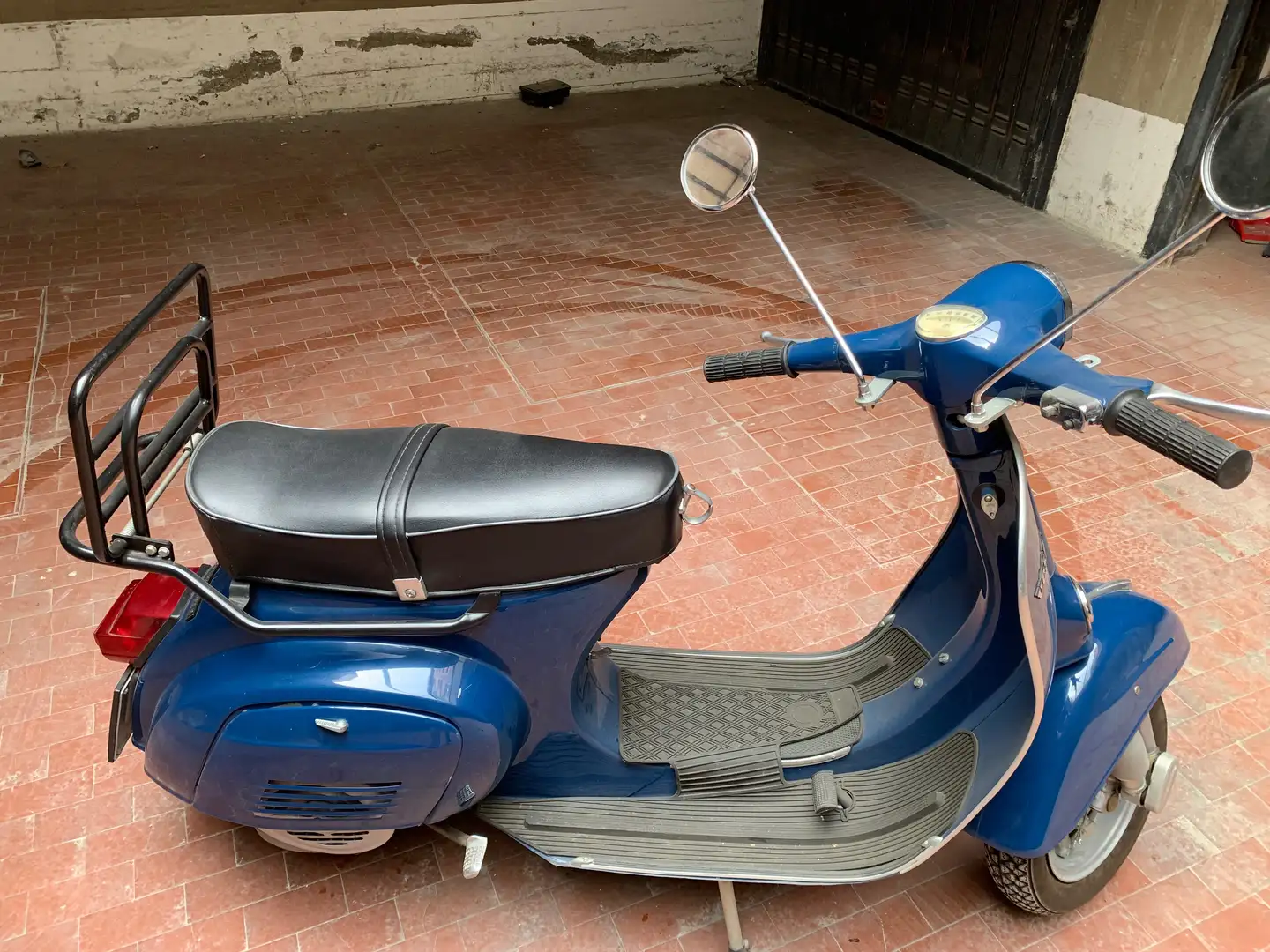 Vespa Primavera 125 Blu/Azzurro - 2