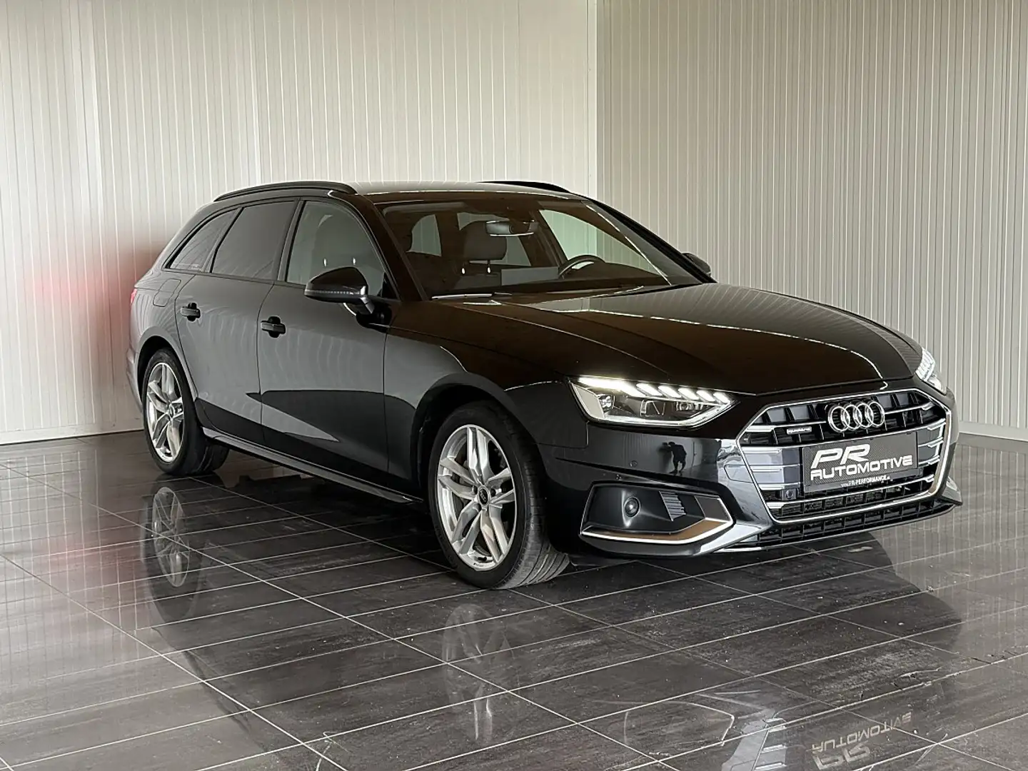 Audi A4 40 TDI quattro *B&O*MASSAGE*MATRIX* Schwarz - 2