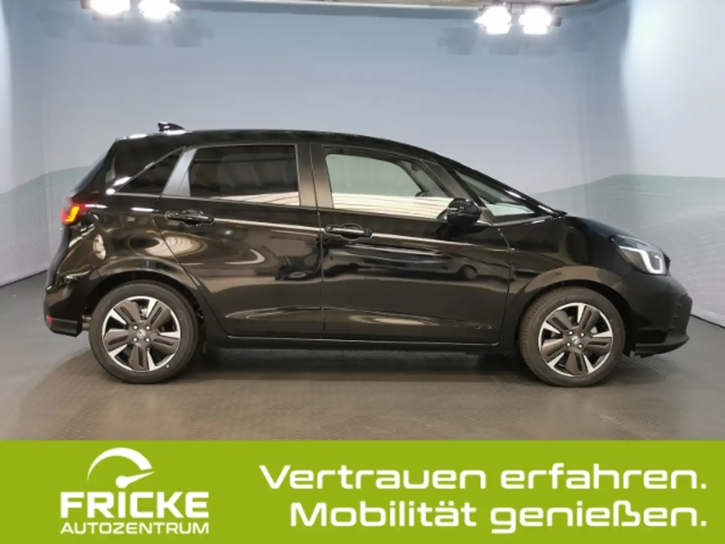 Honda Jazz Hybrid Advance +Toter-Winkel-W.+Sitz-&-Lenkradh.+K Schwarz - 1