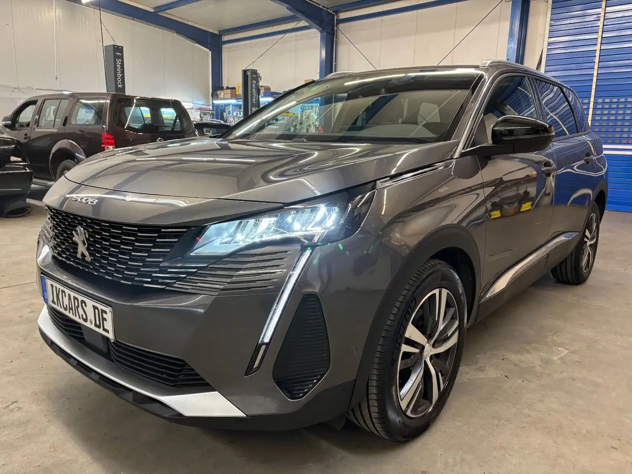 Peugeot 5008