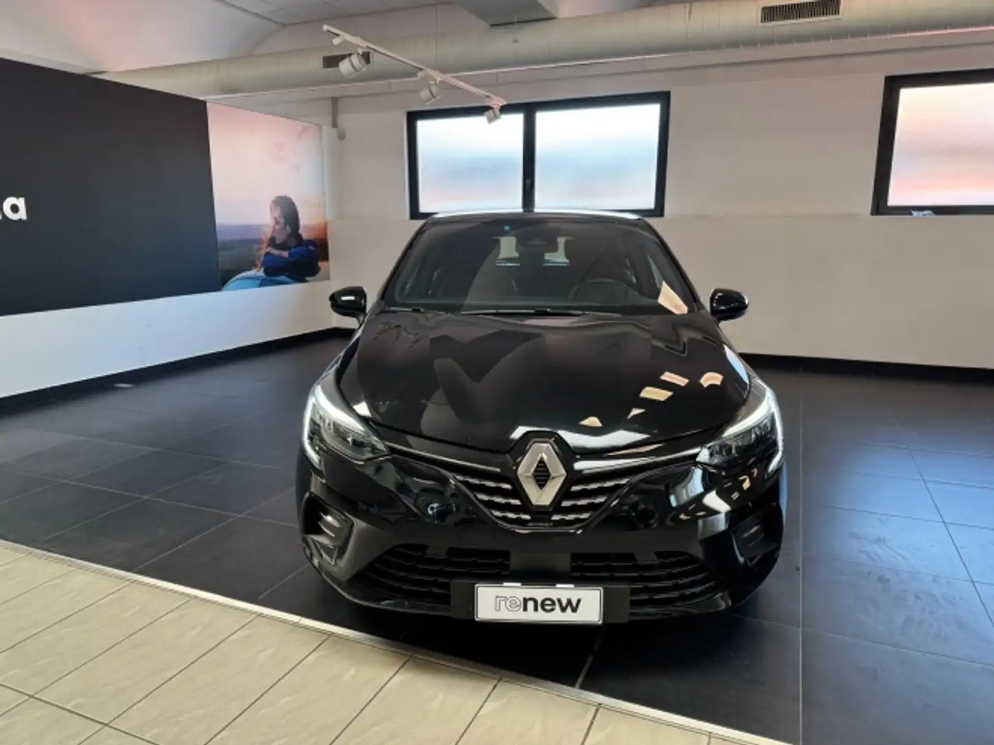 Renault Clio Clio 1.6 E-Tech hybrid Intens 140cv auto my21 Nero - 2
