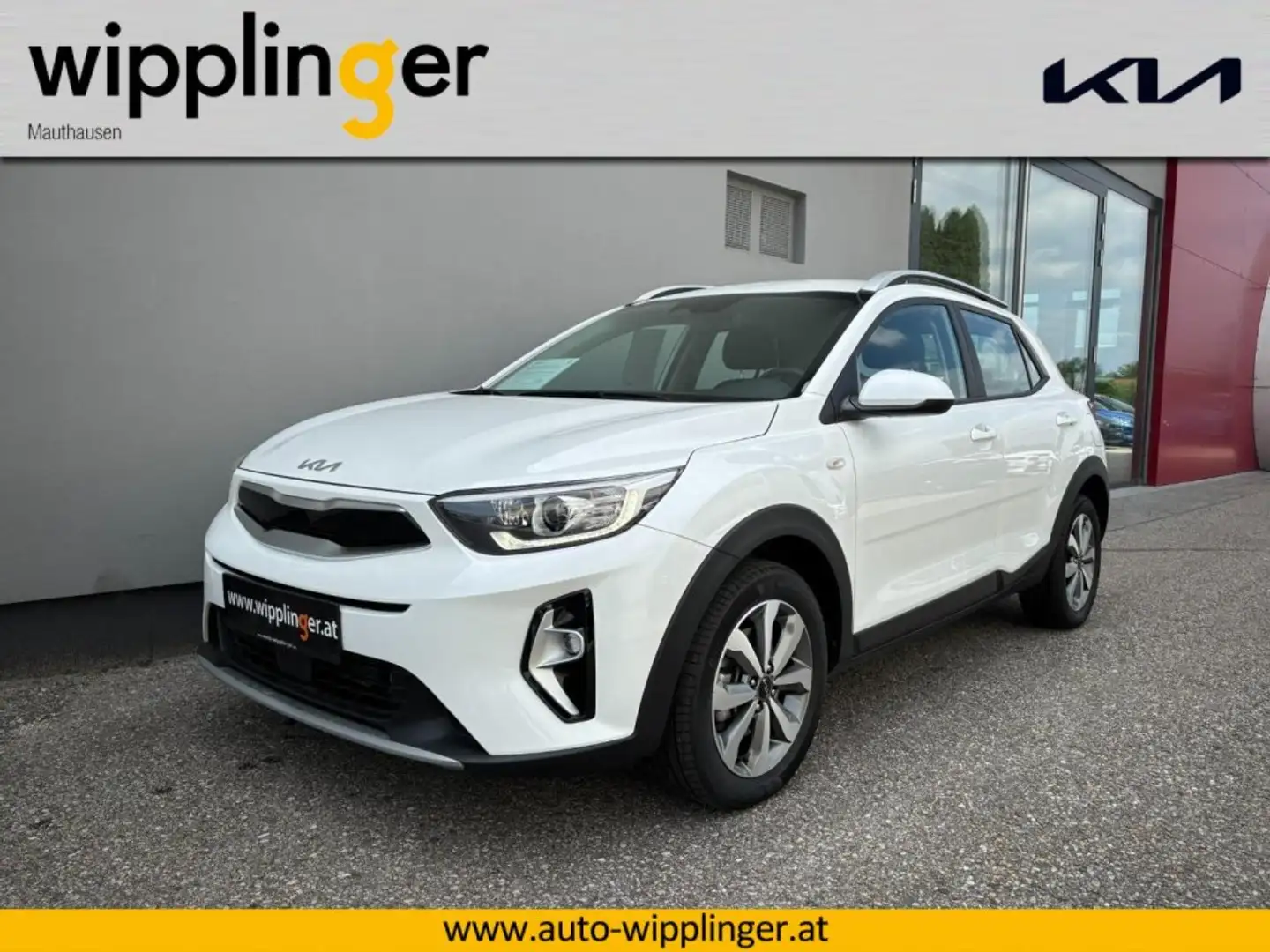 Kia Stonic SILBER 1.0 TGDI MT6 100 LP. € 24.590,00 Weiß - 1