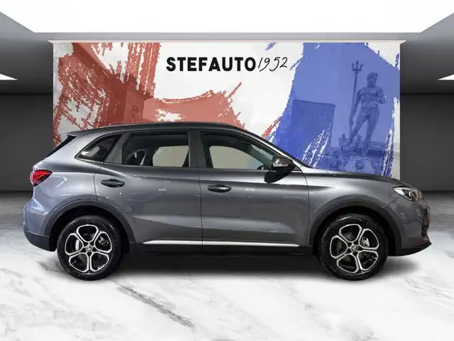MG ZS view 2