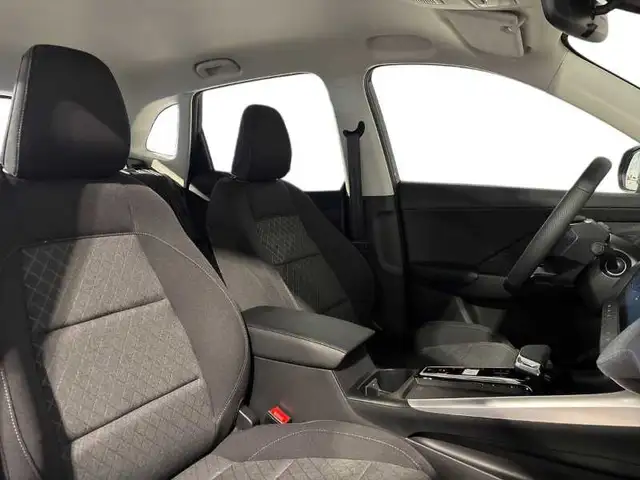 MG ZS view 16