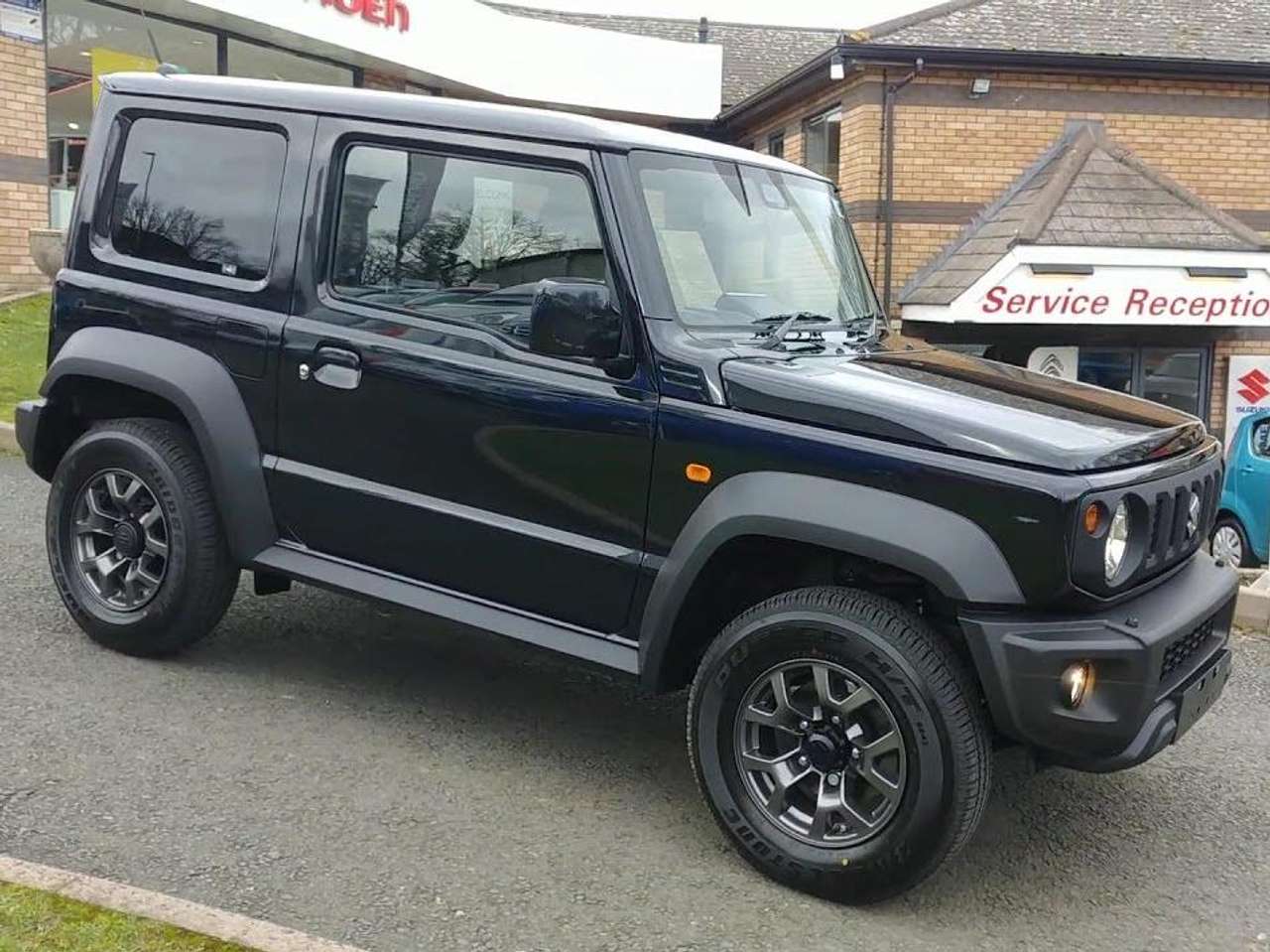 Suzuki Jimny 1.5 4wd allgrip 4 POSTI AUTOVETTURA KM 0 IN ARRIVO