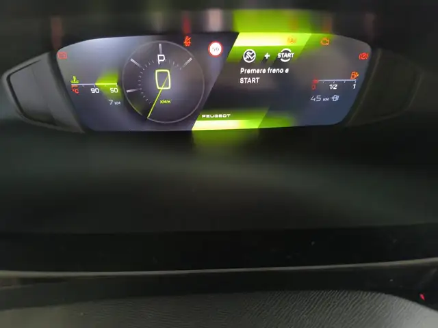 Peugeot 408 view 17