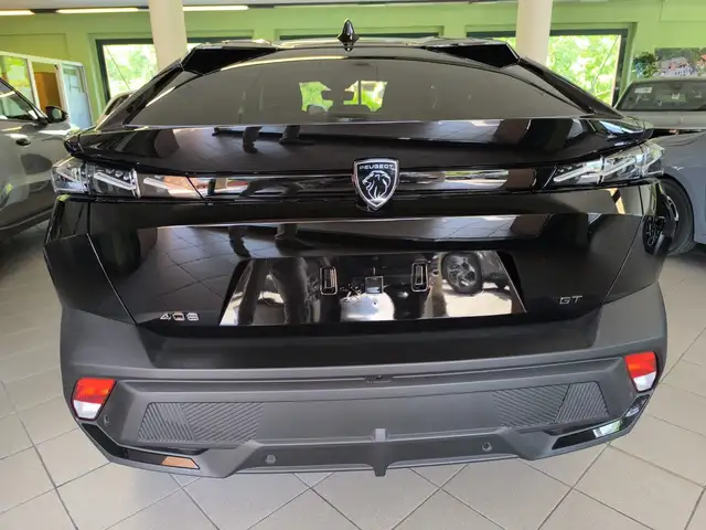 Peugeot 408 view 7