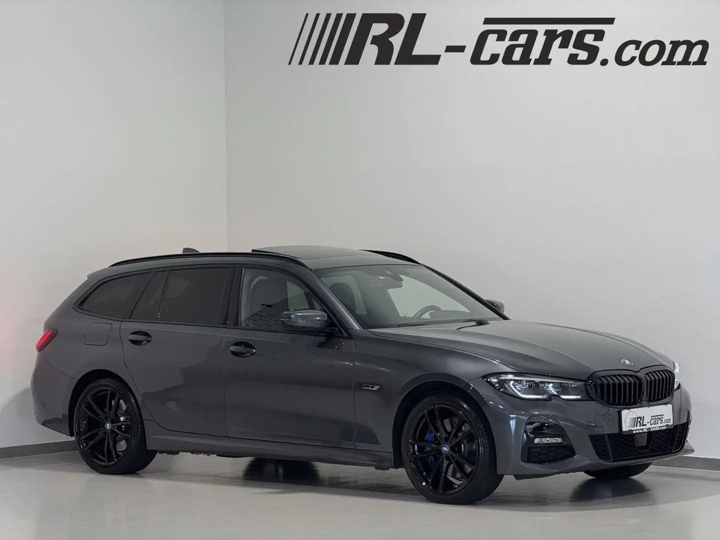 BMW 330 e xDrive G21/M-Sport/Panorama/HEAD-UP/Laser Grau - 1