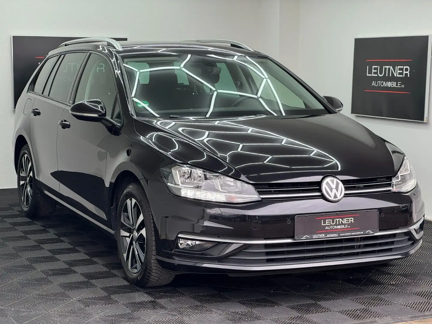 Volkswagen Golf 1.5 TSI DSG United Kamera ACC Noir - 1