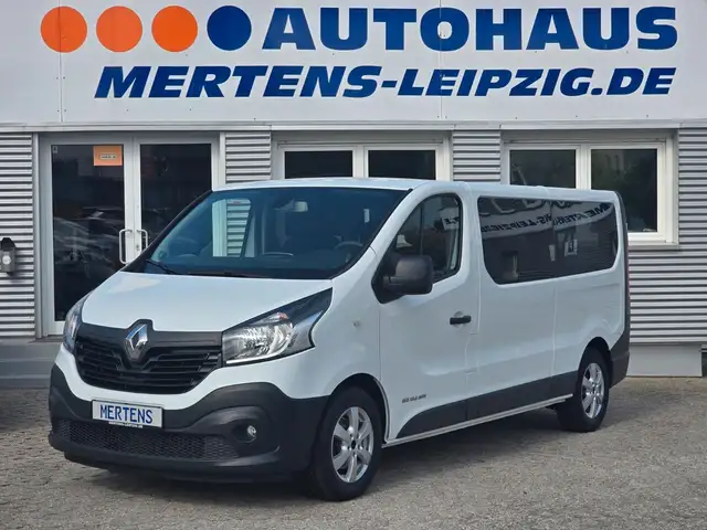 Renault Trafic Grand Combi Expression 8 Sitze Nav Tel BT