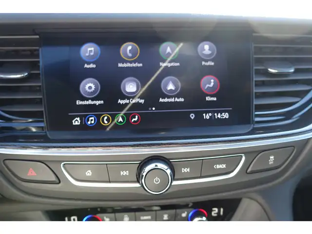 Opel Insignia view 15