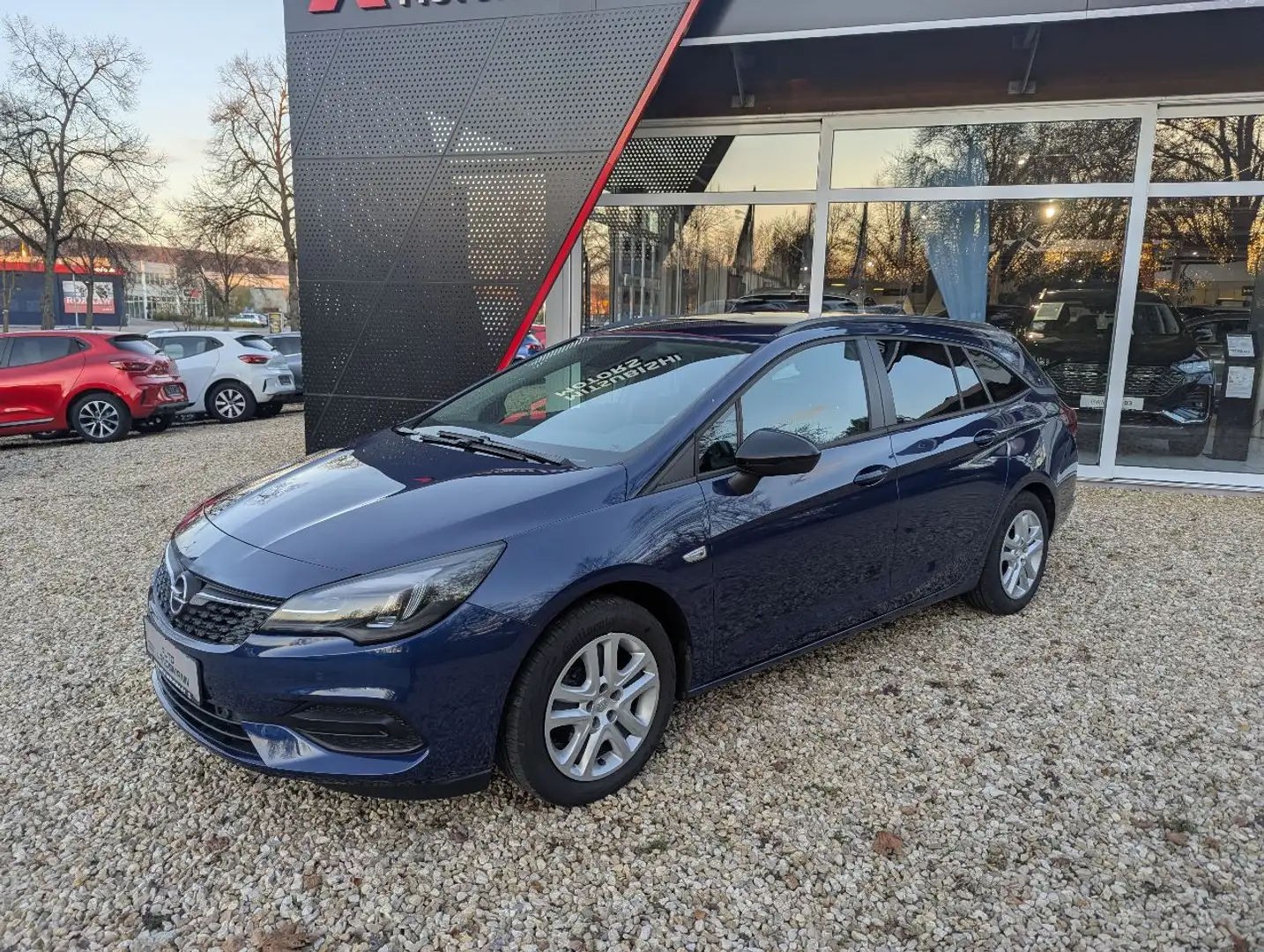 Opel Astra K 1.2 Turbo Sports Tourer EDITION Blau - 2