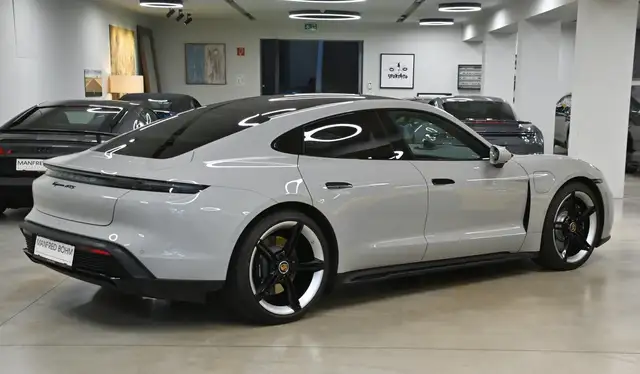Porsche Taycan Taycan GTS Ansicht 3