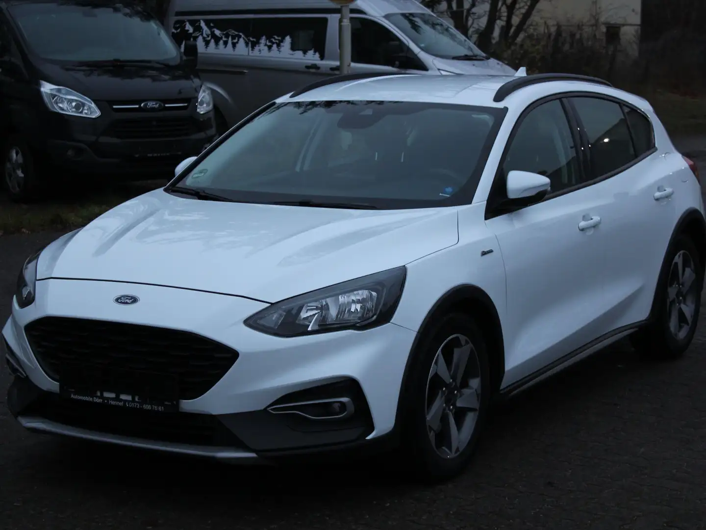 Ford Focus Active-KLIMA-ALU-NAVI-SCHECKHEFT Weiß - 1