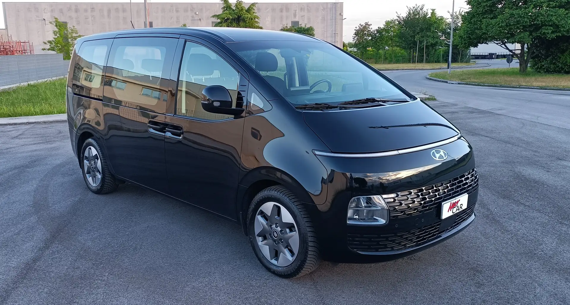 Hyundai STARIA 2.2d Wagon 2wd 9 Posti (DA RIPARARE) Negru - 1