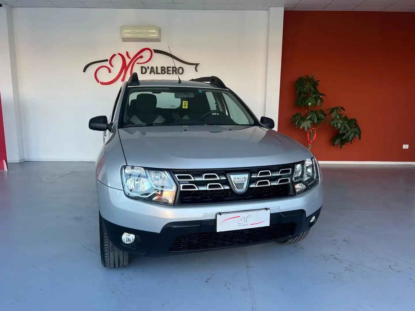 Dacia Duster 1.5 dCi 110 CV S&S 4x2 Serie Speciale Brave Grigio - 2