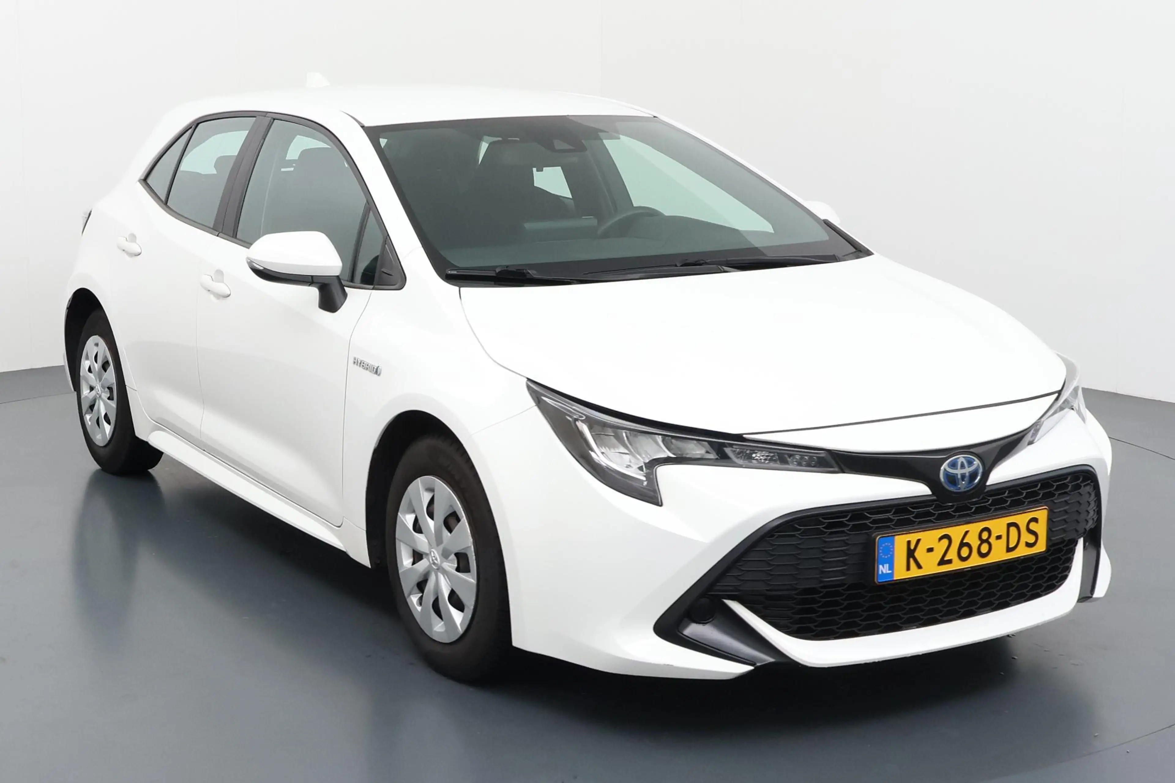 Toyota Corolla 1.8 Hybrid Comfort Zuinige hybride met een uitstek — photo 17