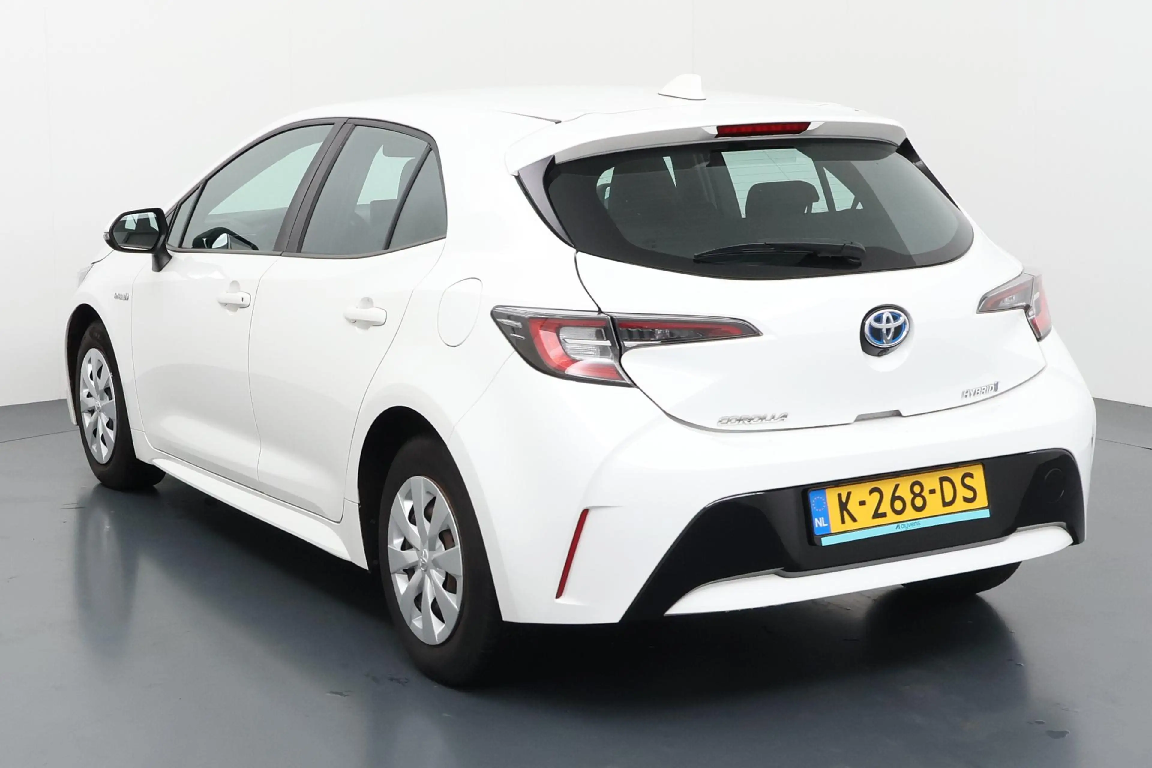 Toyota Corolla 1.8 Hybrid Comfort Zuinige hybride met een uitstek — photo 22