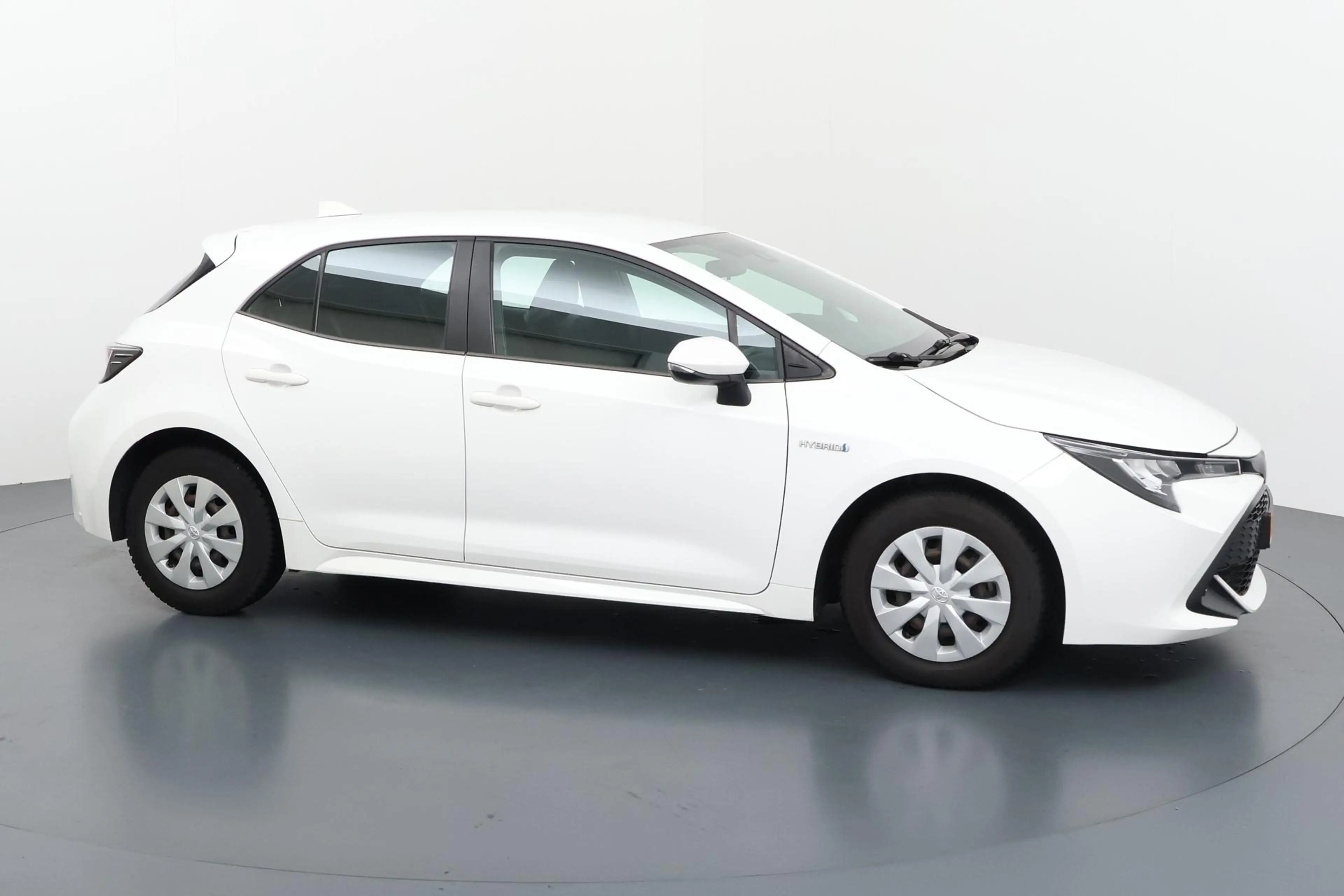 Toyota Corolla 1.8 Hybrid Comfort Zuinige hybride met een uitstek — photo 26