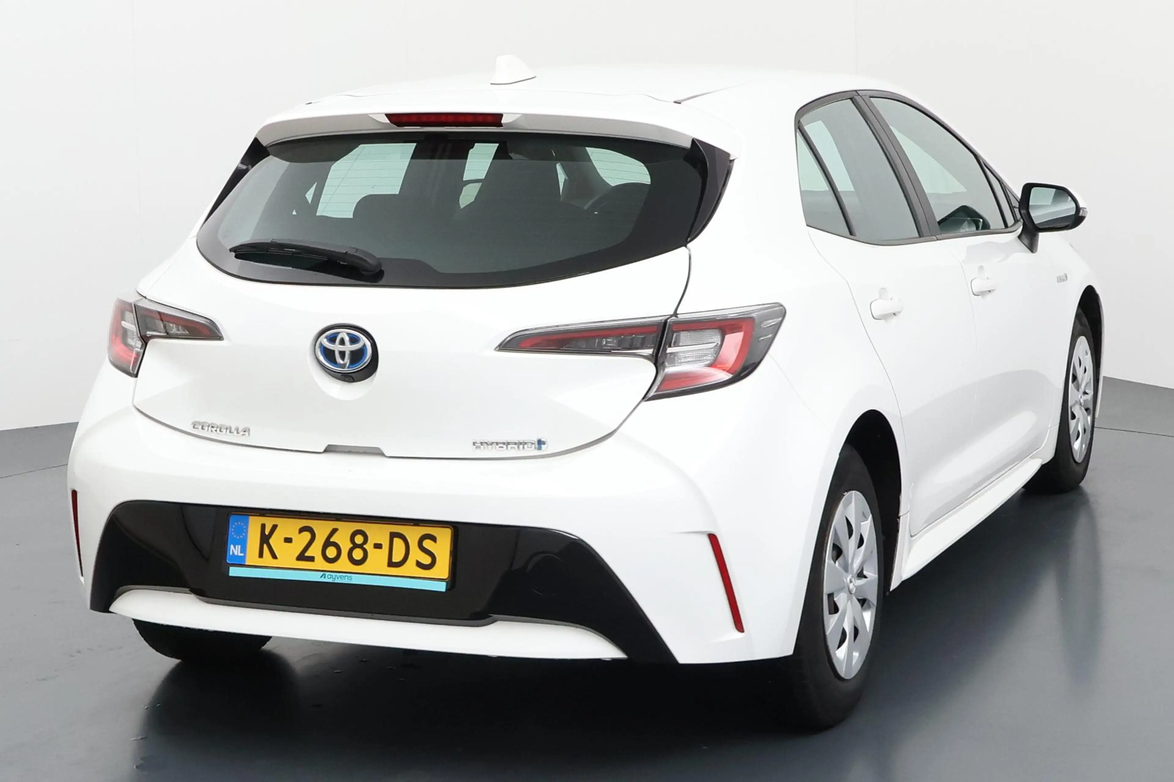 Toyota Corolla 1.8 Hybrid Comfort Zuinige hybride met een uitstek — photo 23