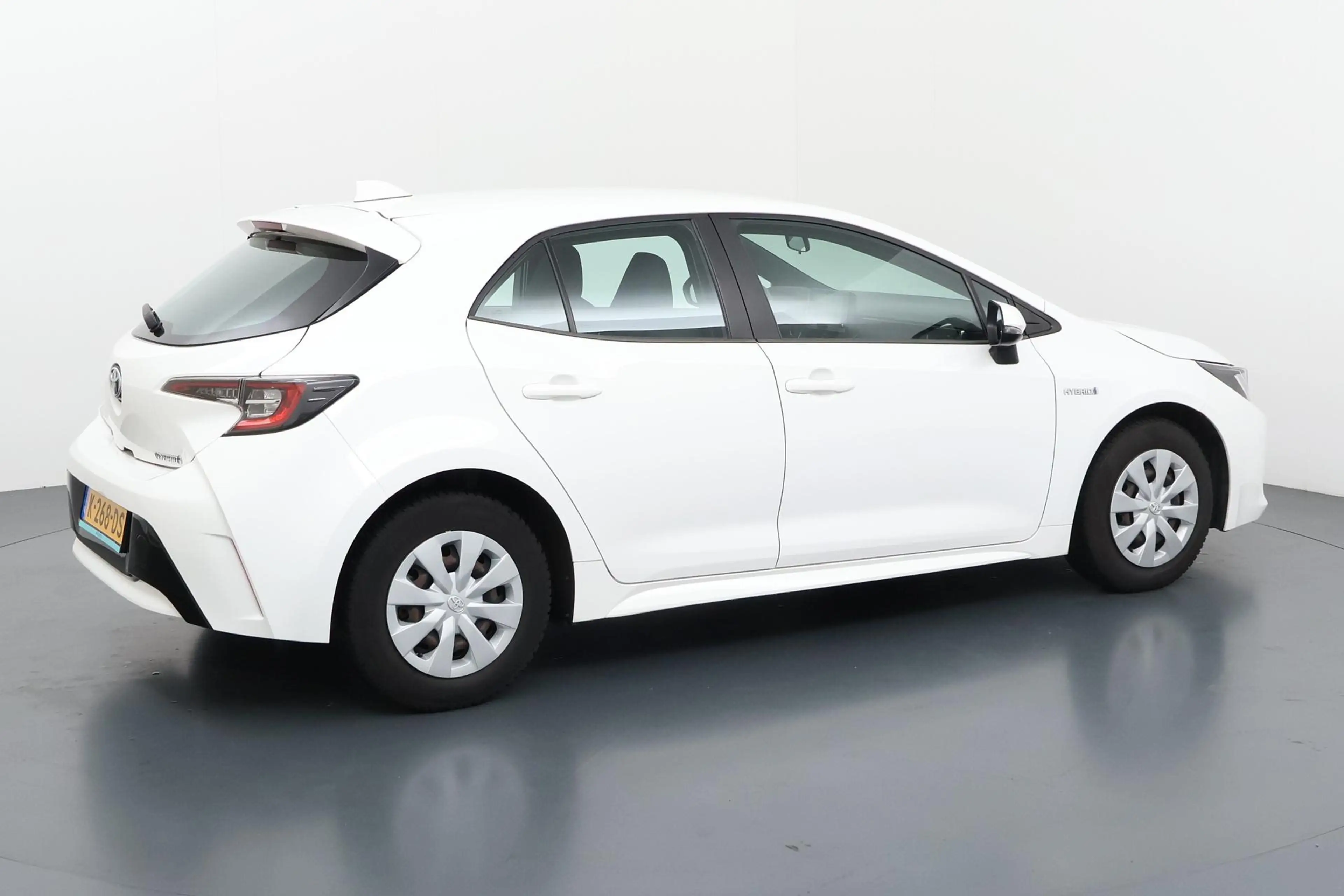 Toyota Corolla 1.8 Hybrid Comfort Zuinige hybride met een uitstek — photo 24