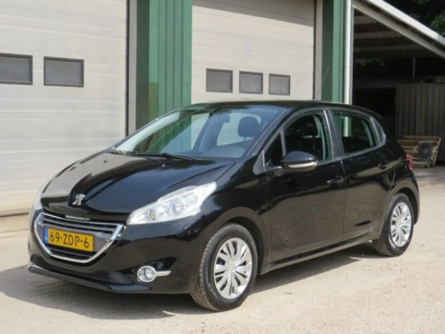 Peugeot 208 1.2 VTI BLUE LEASE Zwart - 2