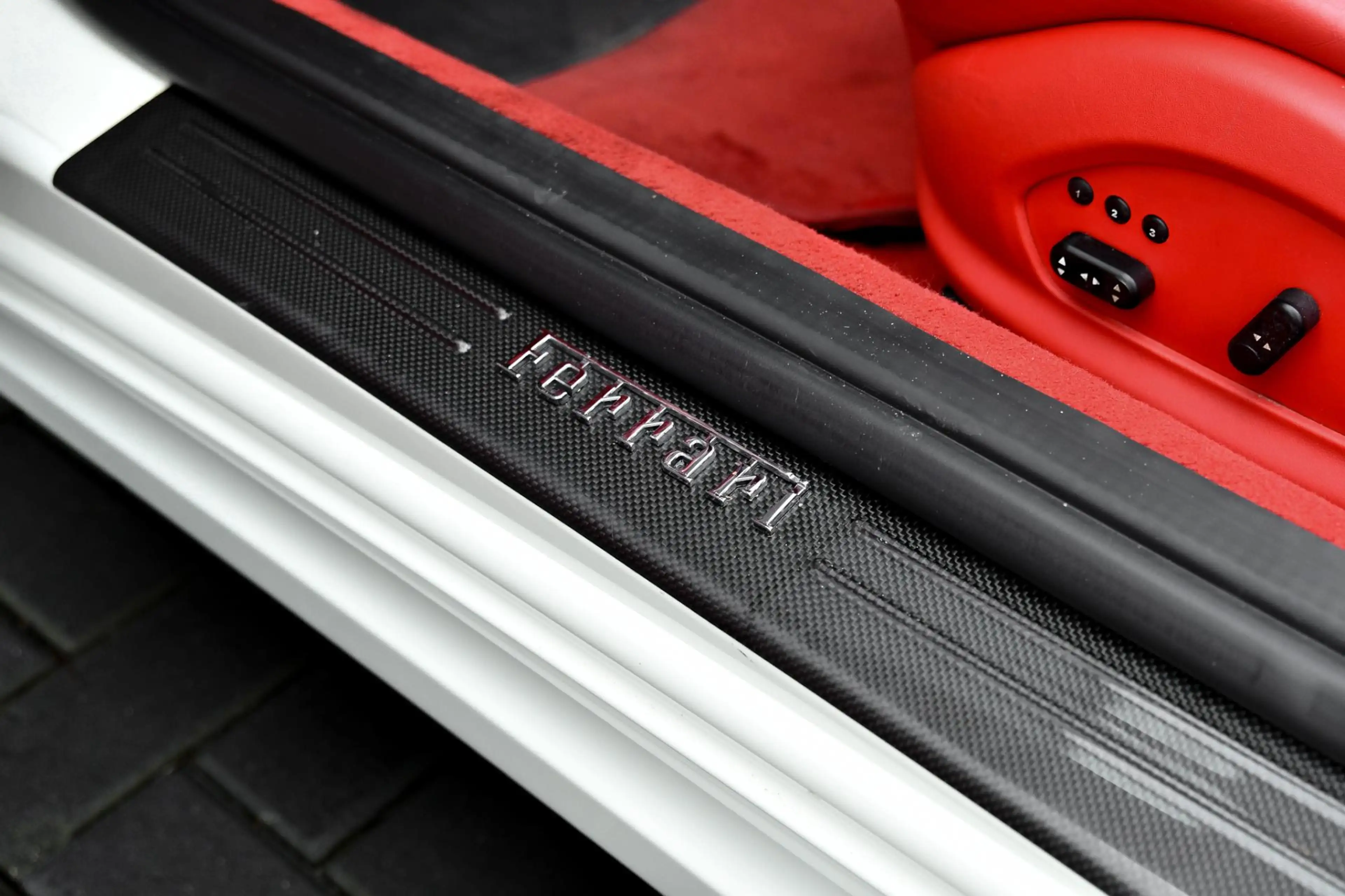 Ferrari California 4.3 V8 30. F1, 490PK, Carbon, Driver Zone, Keramis — photo 23