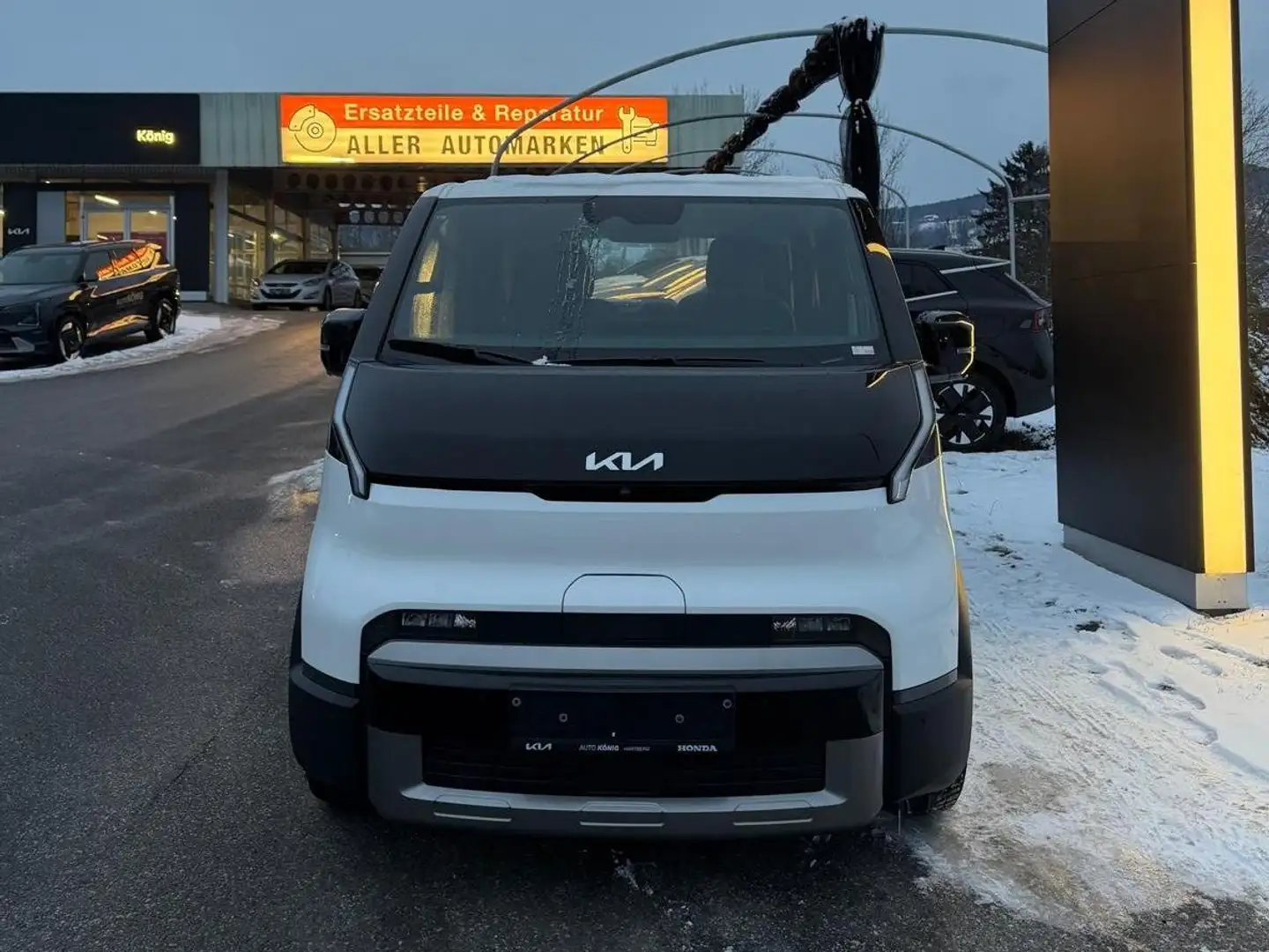 Kia PV5 Passenger PV5 5S Earth Plus 71,2 kWh Weiß - 2