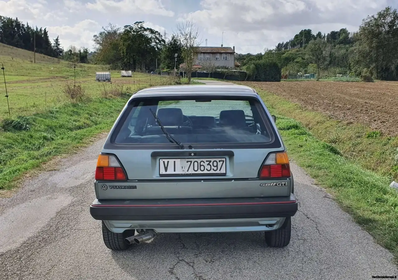 Volkswagen Golf GTI 5p 1.8, foto 2