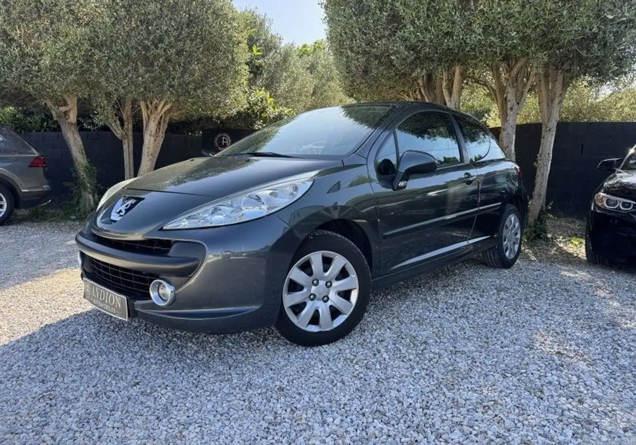 Peugeot 207 1.4 16V SPORT 3P