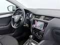 Skoda Octavia Combi 2.0 TDI Aut LED AHK RADAR NAVI Weiß - thumbnail 14