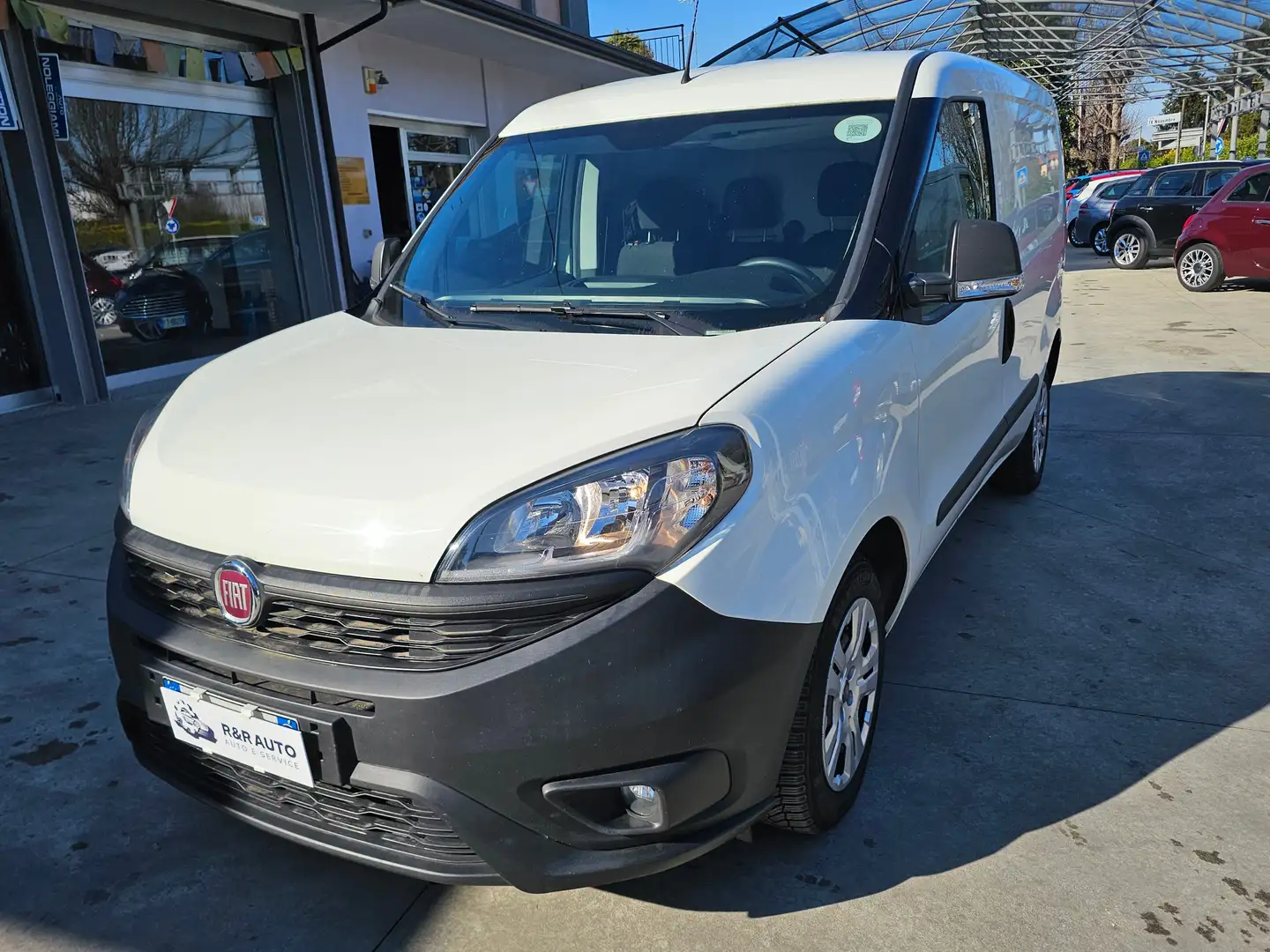 Fiat Doblo Weiß - 1