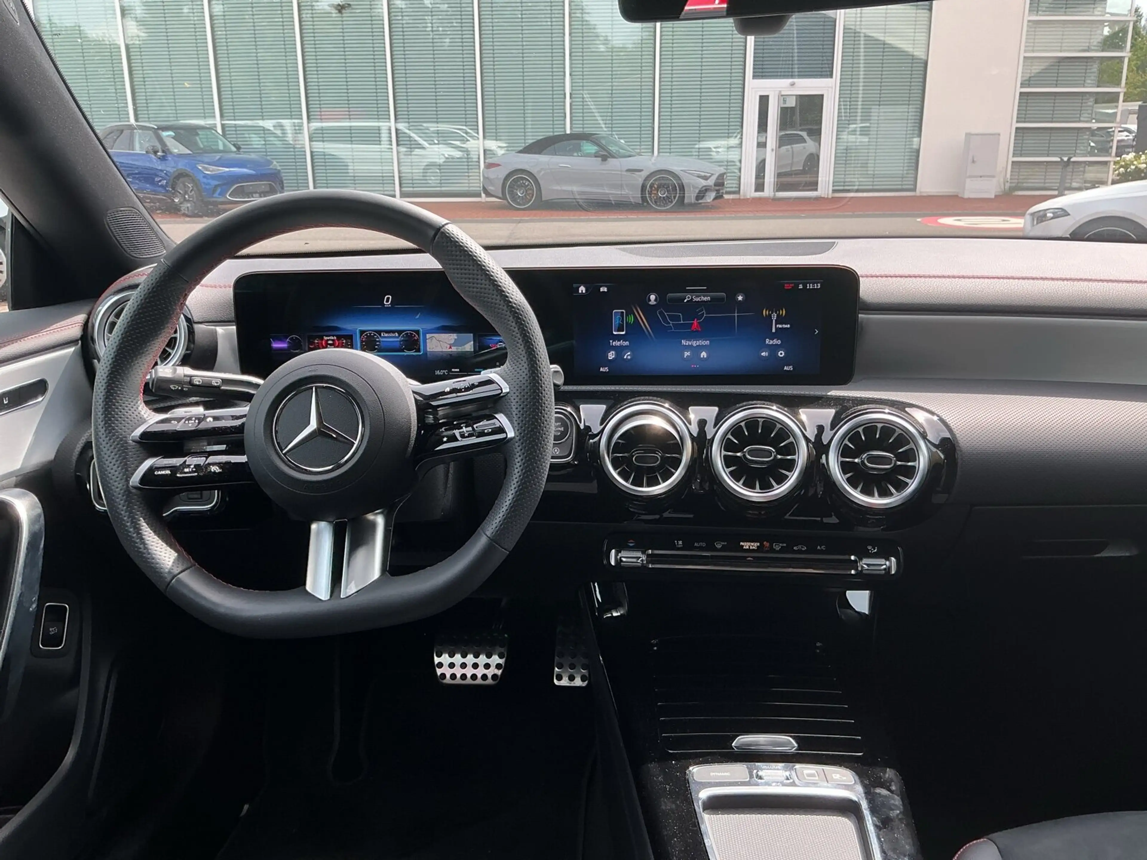 Mercedes-Benz CLA 200 CLA 200 SB AMG PanoD RüKam Keyless Go Spiegelpak — photo 11