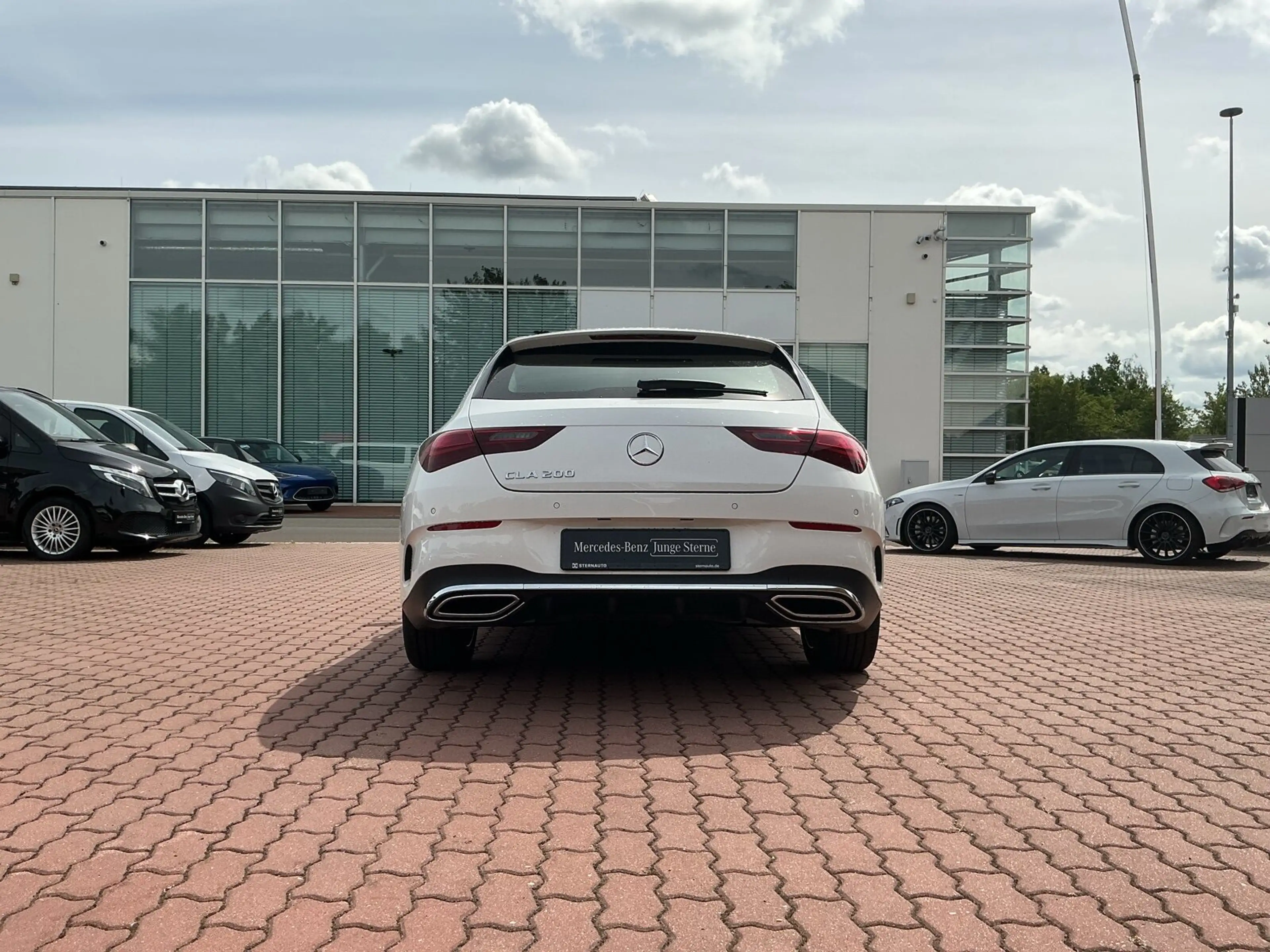 Mercedes-Benz CLA 200 CLA 200 SB AMG PanoD RüKam Keyless Go Spiegelpak — photo 5