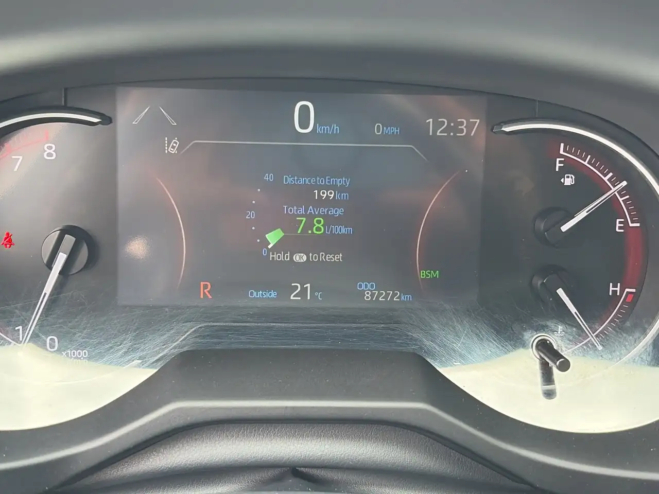 Toyota RAV 4 снимка Toyota RAV 4